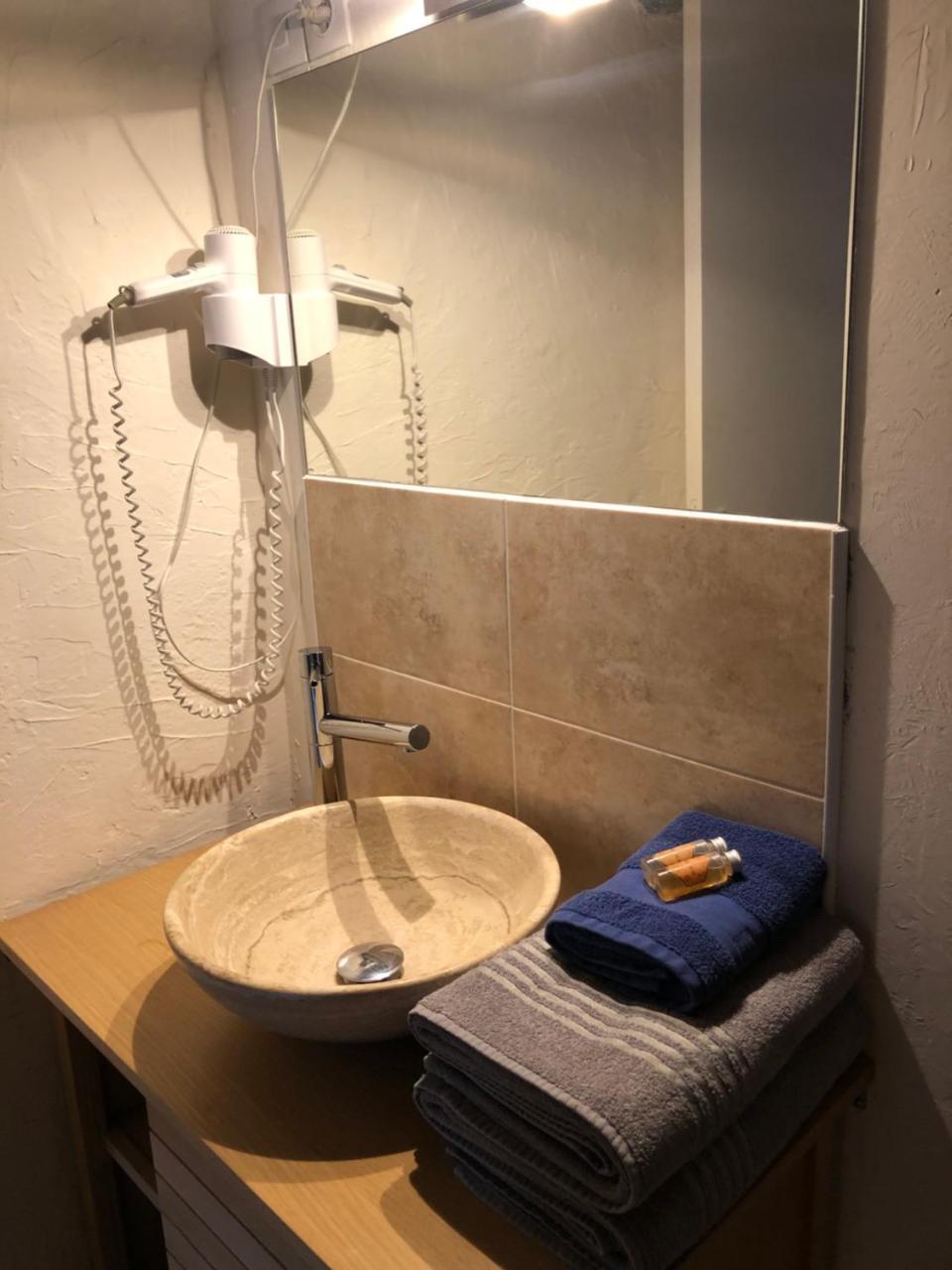 Cal Xandera Hotel Angoustrine Eksteriør billede