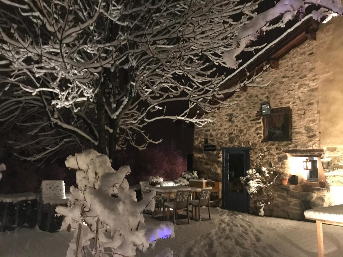 Cal Xandera Hotel Angoustrine Eksteriør billede